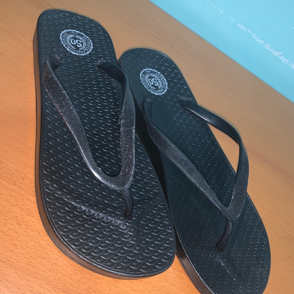 Flip Flops